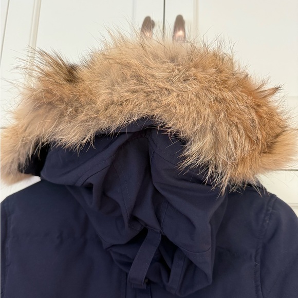 Canada Goose Women's Dark Blue Puffer Coat - Picture 2 of 12